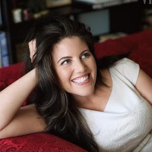 Monica Lewinsky Bio, Body Measurement, Net Worth, Spouse, Intern, Twitter