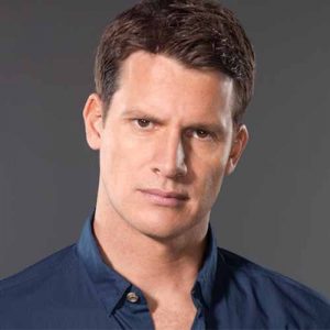 Daniel Tosh Bio, Age, Height, Career, Relationship, Net Worth, Twitter