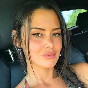 Eva Padlock Bio, Heigth, Career, Net Worth, Instagram
