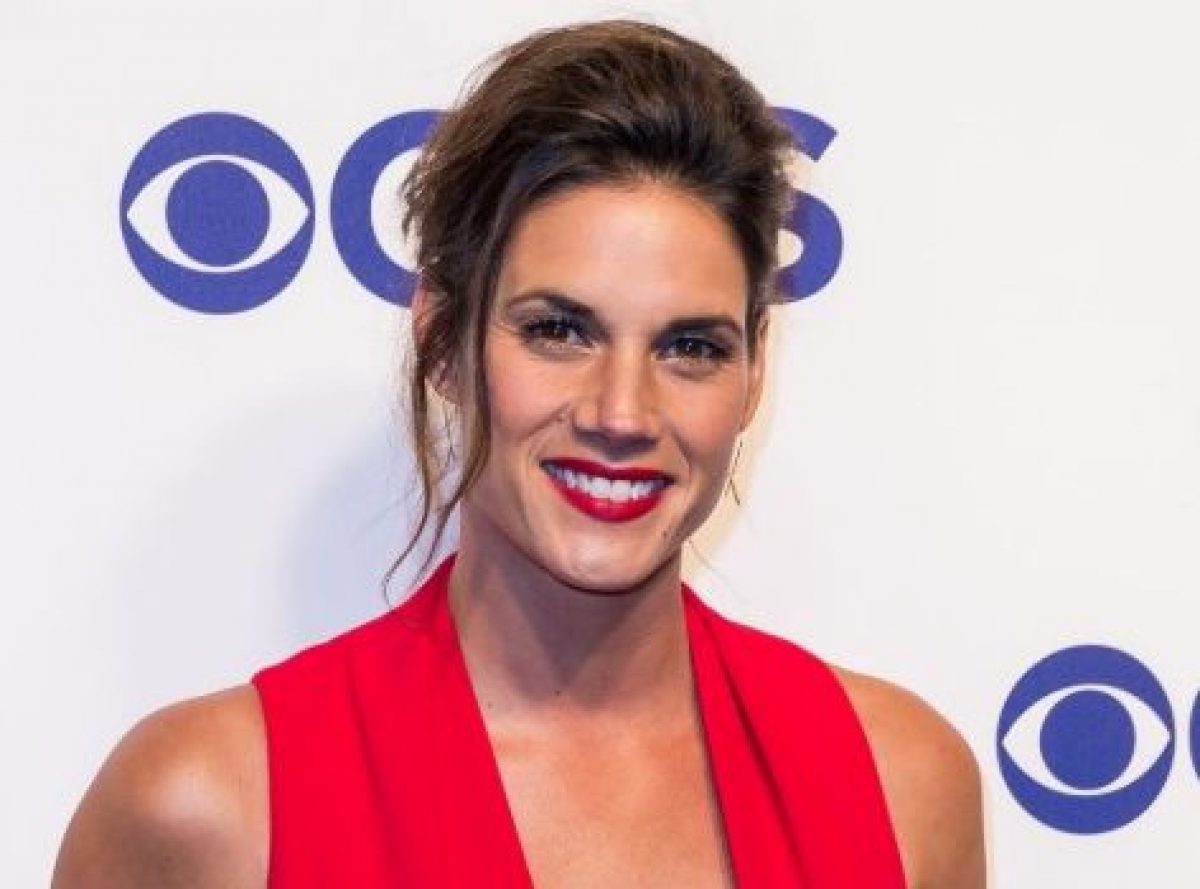 Missy Peregrym Bio Height Husband Net Worth Instagram