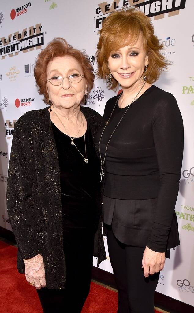 Reba McEntire with her mother.