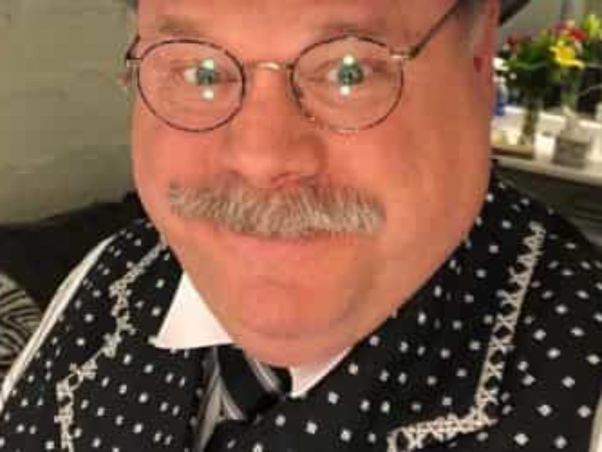 Kevin Chamberlin Height Weight Age Body Statistics Healthyton