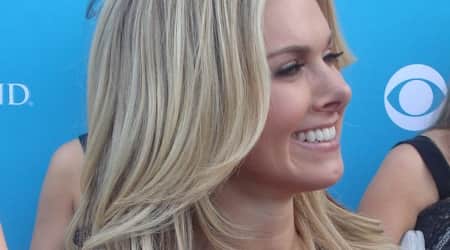 Laura Bell Bundy Height, Weight, Age, Body Statistics and also find Persona...