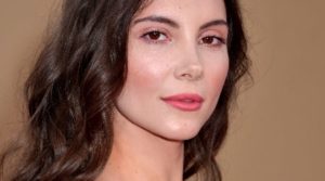 Samantha Robinson (American Actress) Height, Weight, Age, Body
