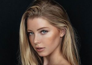 Abby Champion - Bio, Net Worth, Salary Age, Height, Weight, Wiki