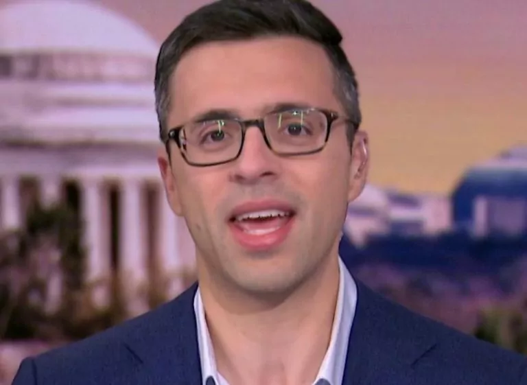 Ezra Klein - Bio, Net Worth, Salary Age, Height, Weight, Wiki, Health ...