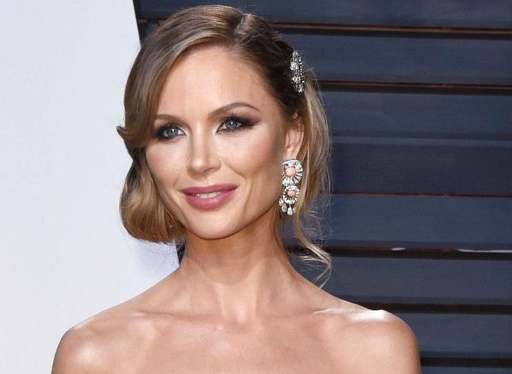 Georgina Chapman - Bio, Net Worth, Salary Age, Height, Weight, Wiki ...