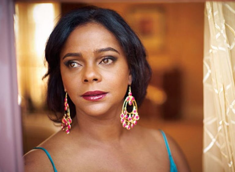 Lark Voorhies Bio, Net Worth, Salary Age, Height, Weight, Wiki