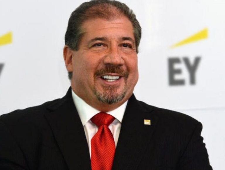 Mark Weinberger Bio Net Worth Salary Age Height Weight Wiki