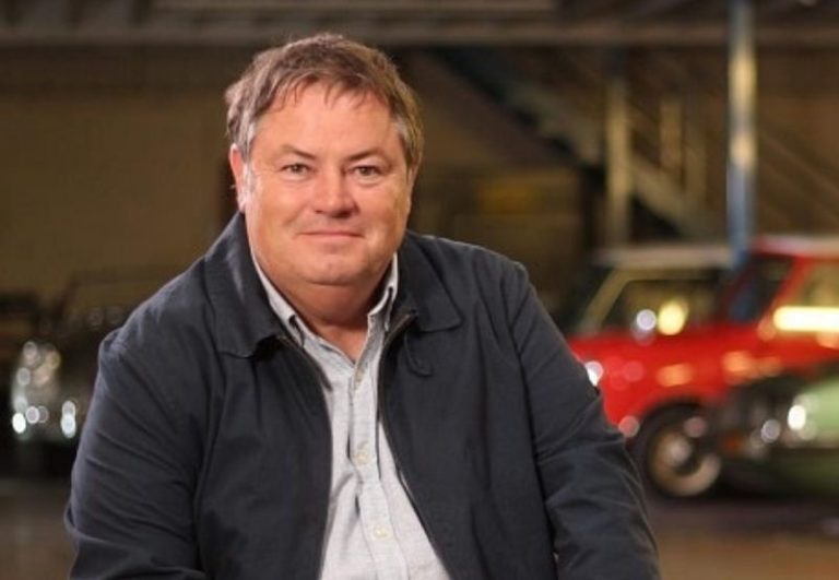 Mike Brewer - Bio, Net Worth, Salary Age, Height, Weight, Wiki, Health