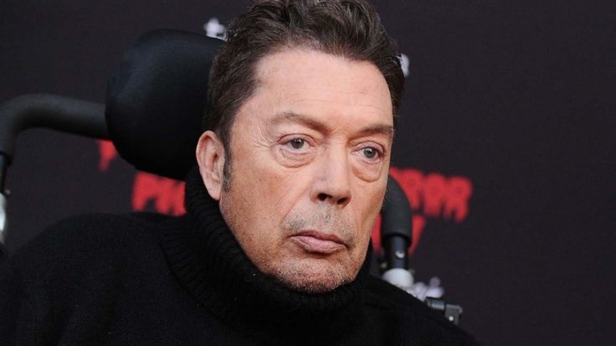 Tim Curry Bio Net Worth Salary Age Height Weight Wiki Health Facts And Family